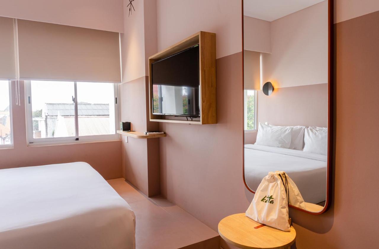 Kotta Hotel Семаранг Экстерьер фото